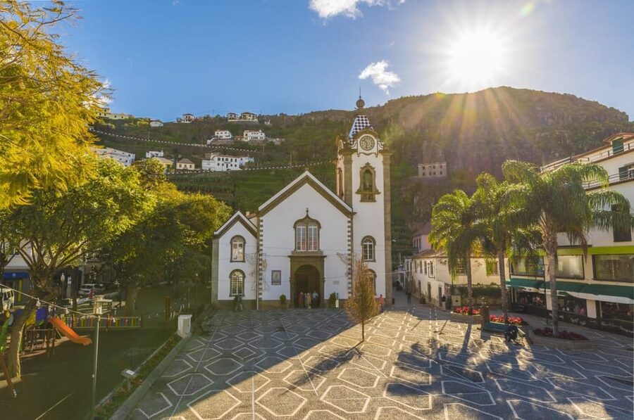 Madeira: Late West Tour with Natural Pools and Cliffs - Late west timing: why 10:30 AM feels smarter on Madeira