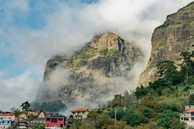 Madeira "Mystery Tour" Full-Day - Private 4x4 Jeep - Your 8-hour rhythm: pickup to a full day of chosen stops