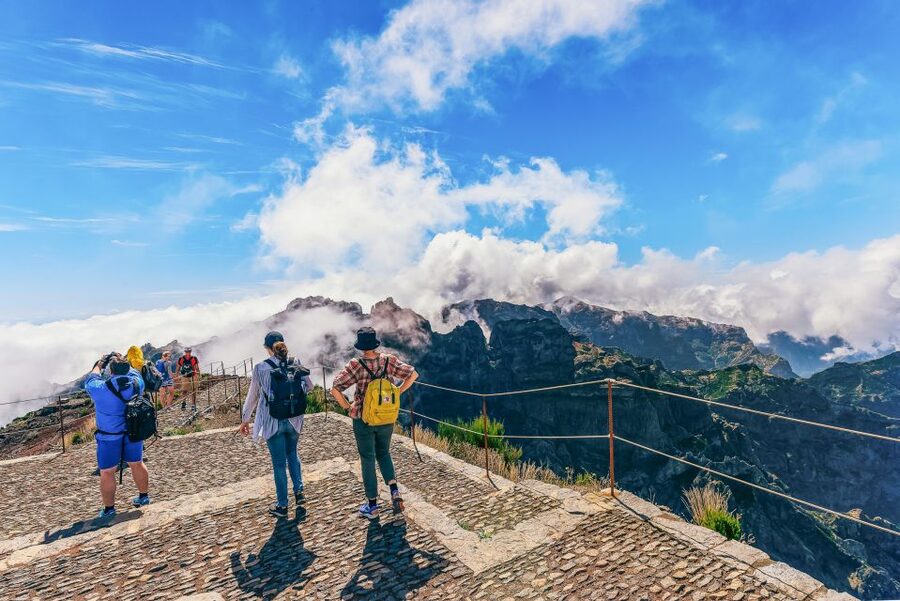 Madeira: Pico Arieiro to Pico Ruivo Hike - What to bring for this kind of altitude hiking