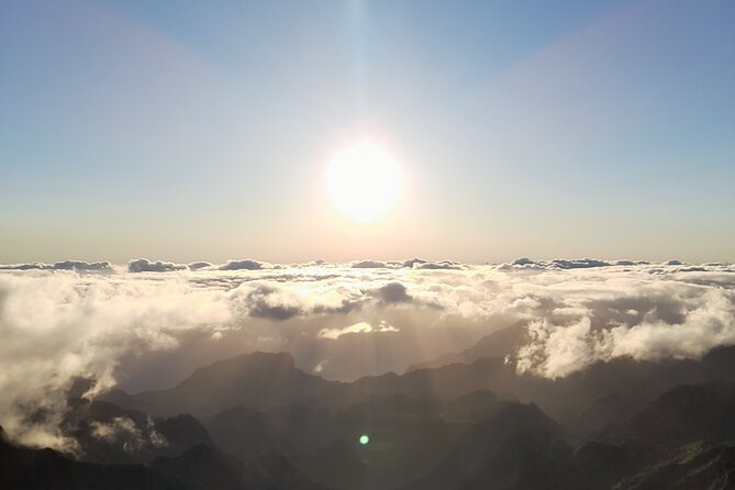 Madeira: Pico do Arieiro Sunrise Tour - Languages, guide style, and how much you’ll learn