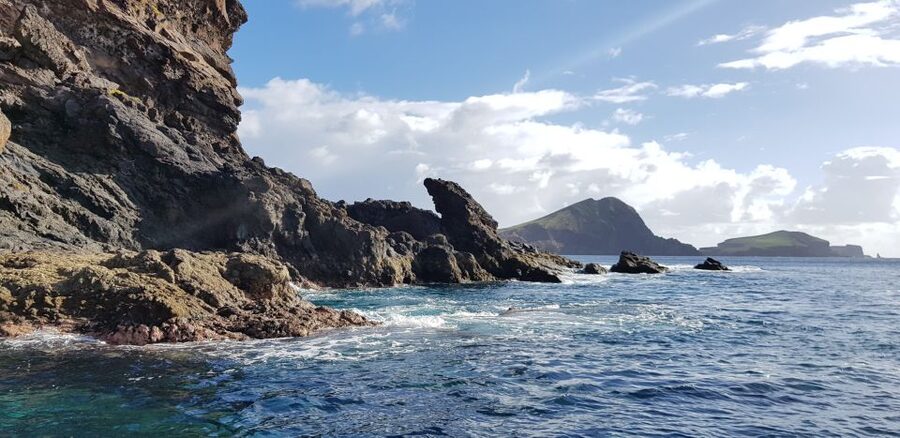Madeira: Ponta de São Lourenço Lighthouse Boat Tour - What the guide languages mean for your enjoyment