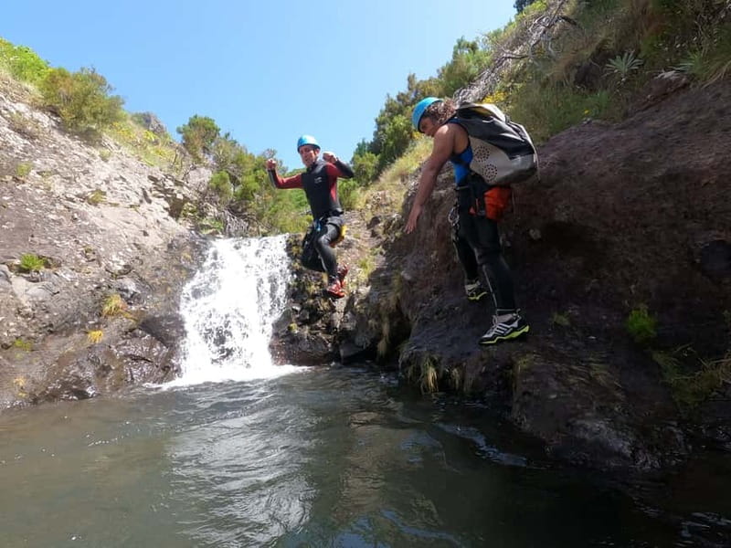Madeira : Ribeira das Cales Canyoning (Level 1) - Who this Madeira canyoning Level 1 tour fits best