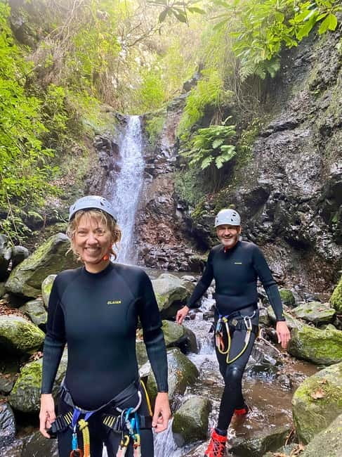 Madeira Short Canyoning For Beginners Rochão Level 1 - Gear, safety setup, and the guide coaching style that makes this relaxing