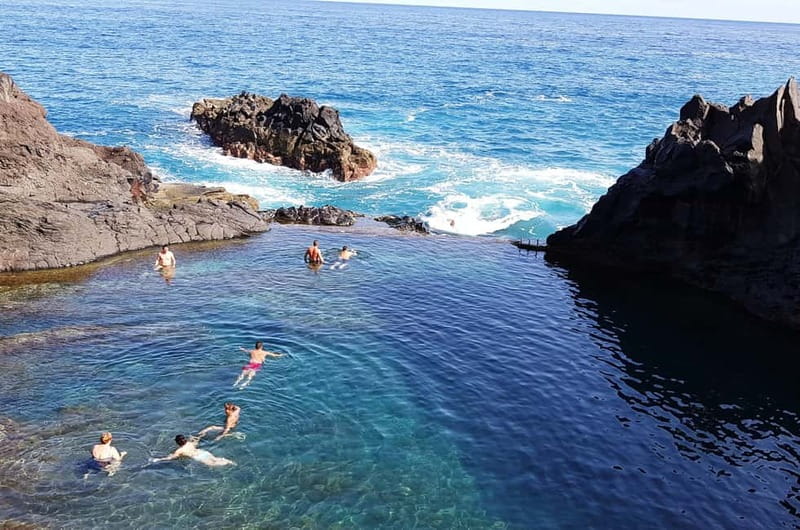 Madeira: Skywalk, Porto Moniz, Seixal, and Fanal 4WD Tour - Cabo Girão Skywalk: the 580-meter view that makes you slow down