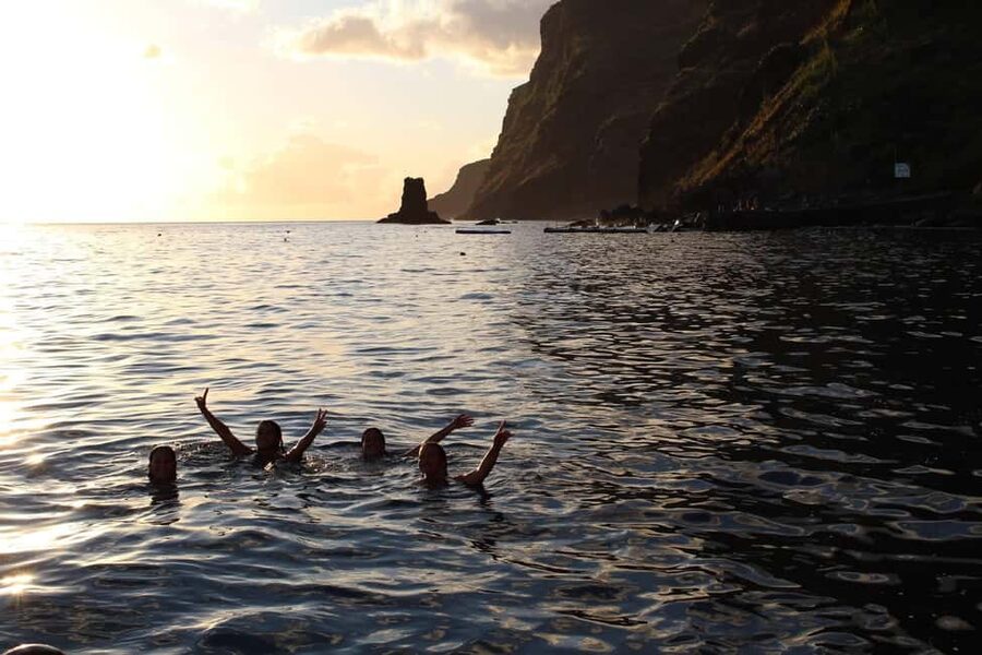 Madeira: Sunset Dinner Cruise - The cruise phase: southern Madeira views, early mood setting