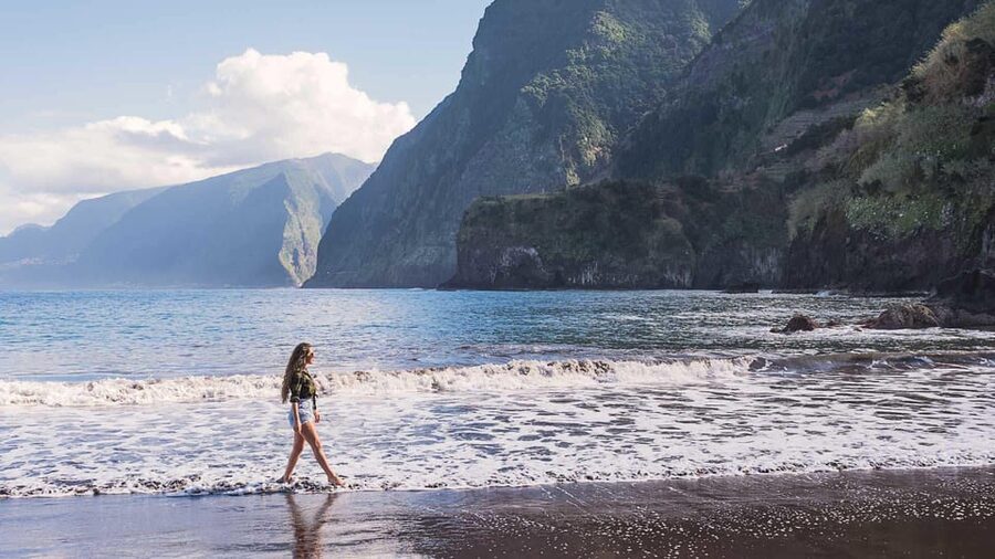 Madeira: West Tour With Guide Fanal Forest SykWalkExperience - São Vicente Quick Break: Coast Views, Short Wandering Time