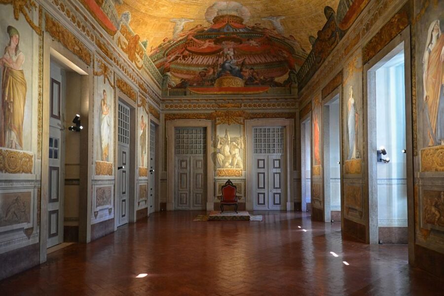 Mafra: National Palace of Mafra Entry Ticket - Portugal’s largest library: why 36,000 volumes are a huge deal
