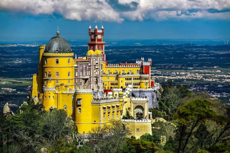 Magical Day Trip: Pena Palace, Sintra, CaboDa Roca & Cascais - Pickup, Private Vehicle, and Why Timing Matters in Sintra