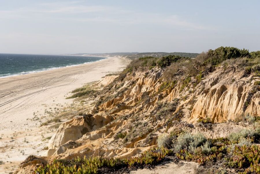 Melides: Horse Riding on the Beach with Wine Tasting - Getting there in Melides by car, and why weather matters