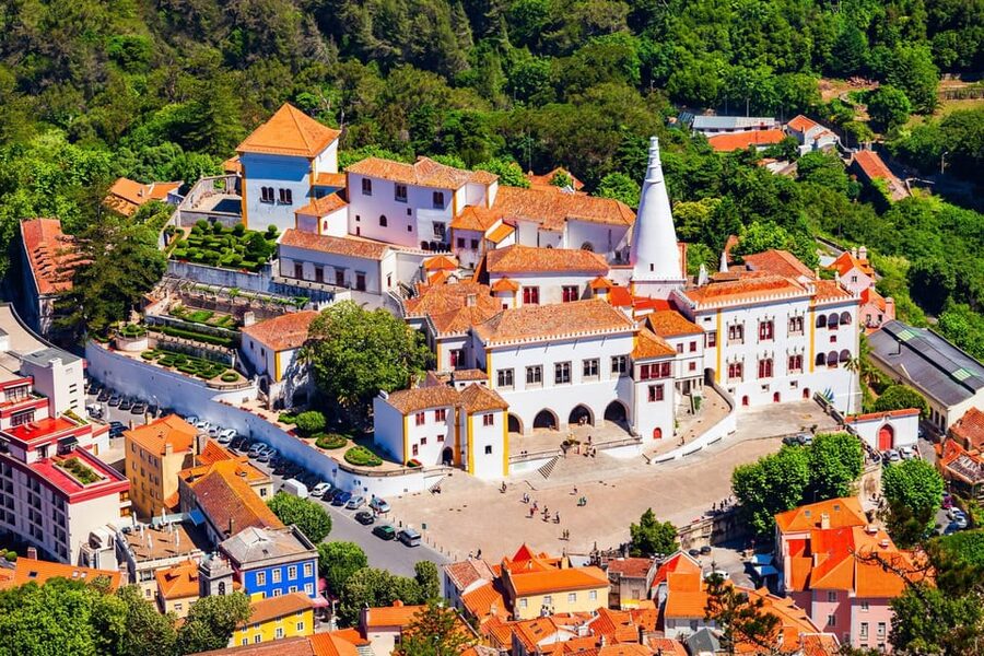 National Sintra Palace E-Ticket and Audio Guide - Entering the Swan Room, Dressing Room, and Julius Caesar’s Room