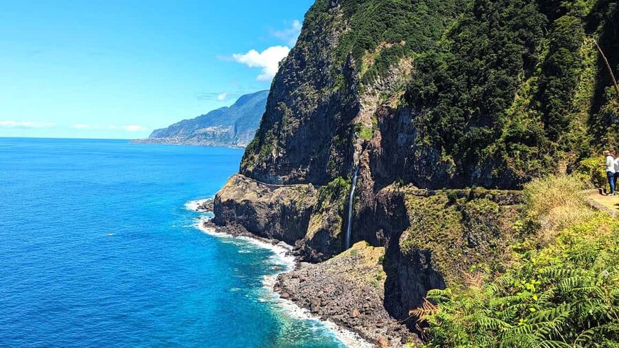North Express: Half-day Private Jeep Tour - Véu da Noiva viewpoint: the waterfall stop that earns its photos
