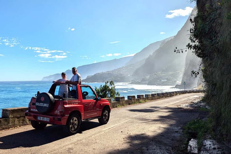 North Express: Half-day Private Jeep Tour - Porto Moniz in the middle of the day: natural pools plus real free time