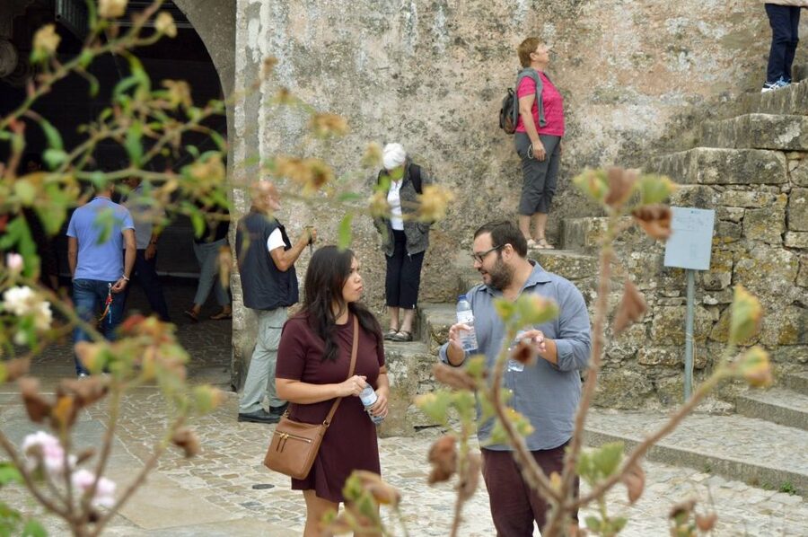 Óbidos: Medieval Tales & Secrets Spots Guided Walking Tour - Josefa de Óbidos: original paintings and why her fame traveled