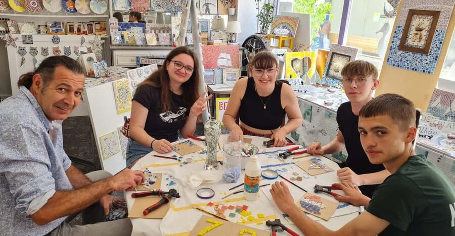 Olhão: Art Mosaic 2 hours Workshop by MosaicOlhão - Key things to know before you go