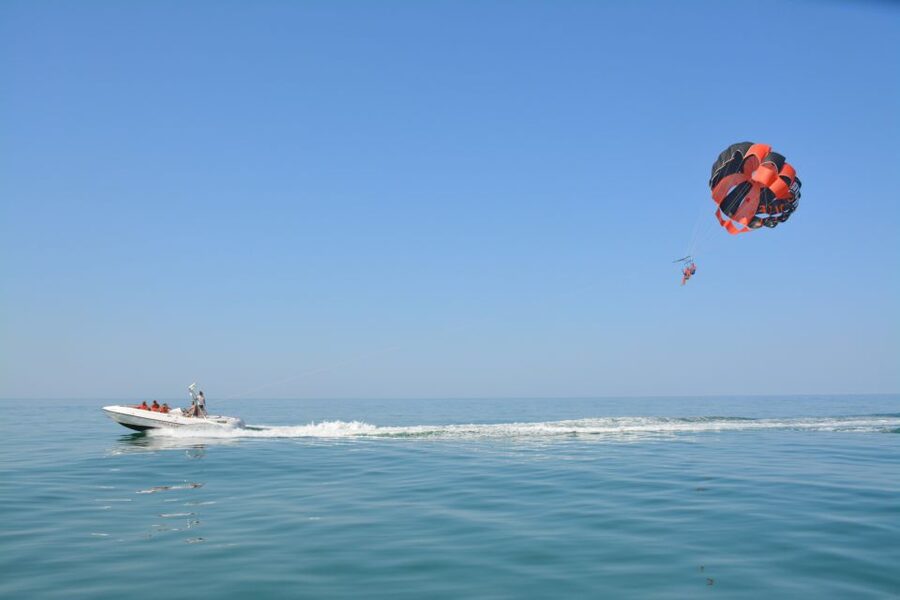 Parasailing Vilamoura - Tips to Get the Smoothest Flight Possible