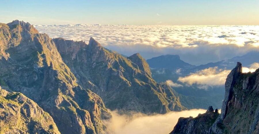 Pico Do Arieiro Pico Ruivo Sunrise or Morning Hike Transfers - The Pre-Dawn or Morning Start: What Your Trip Feels Like Before the Hike