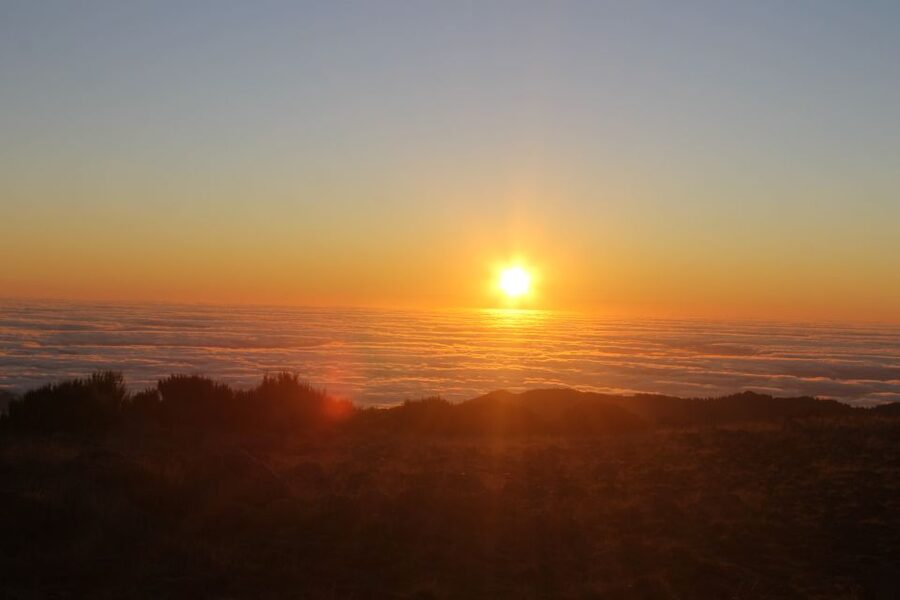 Pico do Arieiro: Private 4x4 Sunrise Trip with Hot Drinks - Price and Logistics: Is $365 per Group Worth It?