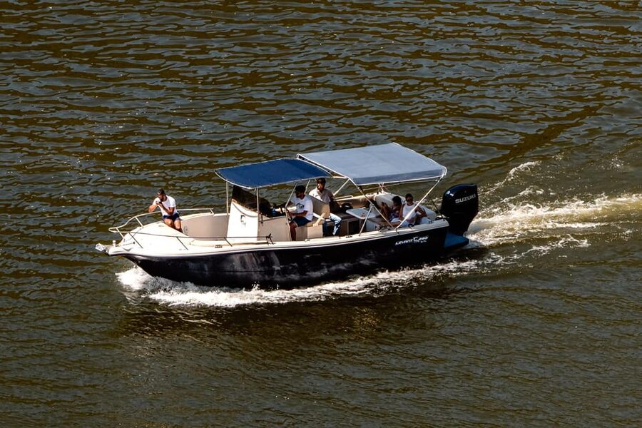 Pinhão: 1 Hour SUNSET Cruise with Sparkling Wine - Price and value: is $14 a good deal for this Douro moment?