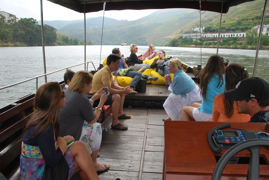 Pinhão: Private Rabelo Boat Tour along the River Douro - Price and value for a private boat group up to 12