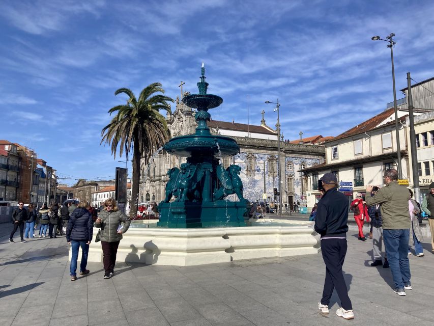 Port wine & wine walking tour with culture - max 8 pax - Ribeira walks, a Douro DOC glass, and Porto’s food-and-culture stops
