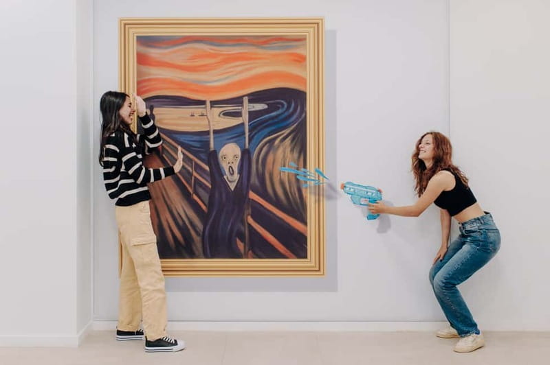 Portimao: 3D Fun Art Museum Entry Ticket - The 40 scenarios: the art is the pose