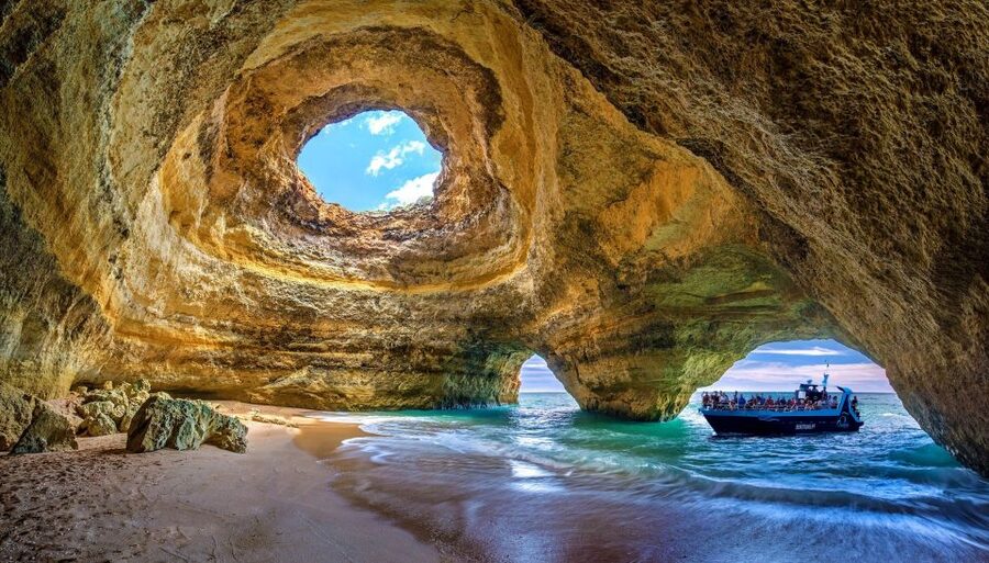 Portimão: Benagil Caves & Dolphins Watching with Biologist - Should you book this Benagil caves and dolphins tour?