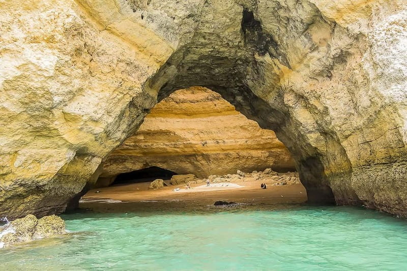 Portimão: Benagil Caves Speed Boat Tour with Sunset Option - Your Skipper and Guide: Humor Plus Real Direction