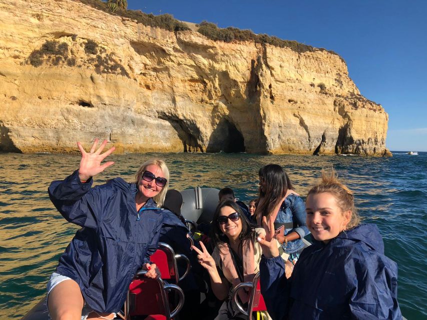 Portimão: Guided Coastal Caves Tour by Boat - FAQ