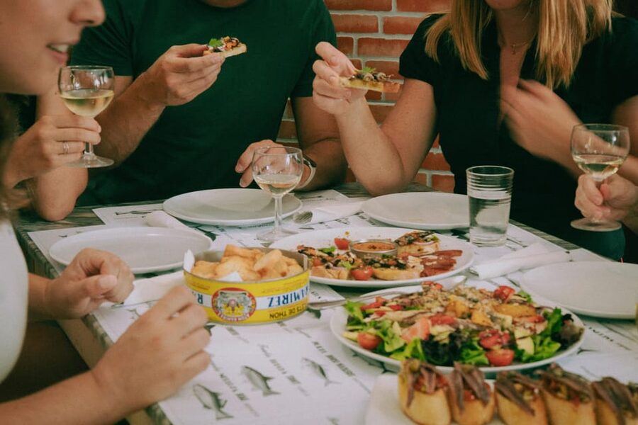 Portimão: Guided Local Food Tour - Quick hits from this Portimão food tour