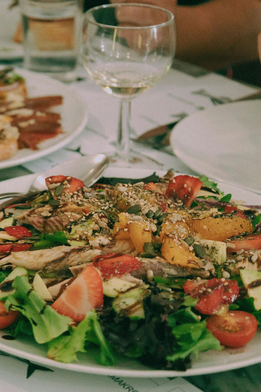 Portimão: Guided Local Food Tour - Town-center café time: sit down, slow down, ask questions