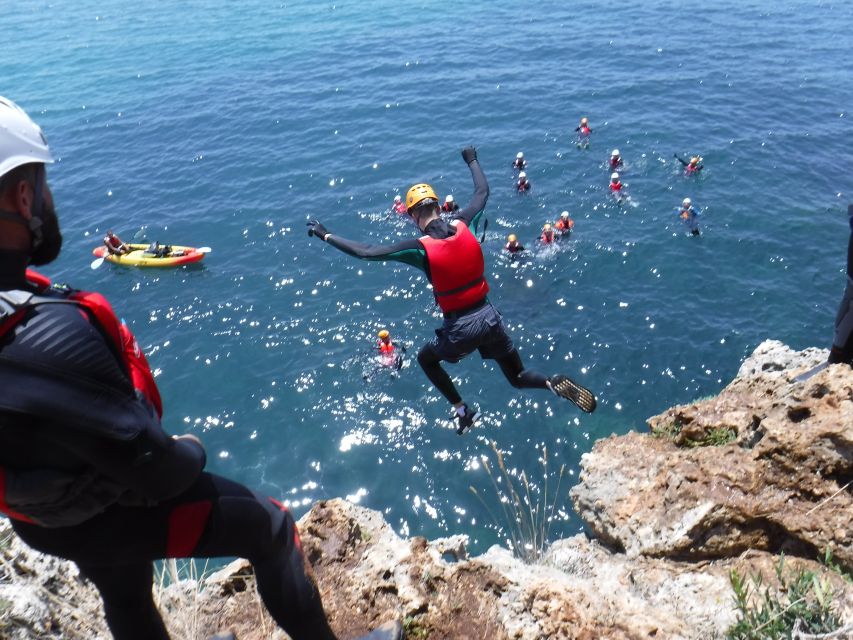 Portinho da Arrábida: Coasteering Boat Tour - Caves and coves: Gruta de Sta. Margarida and the sea world stops