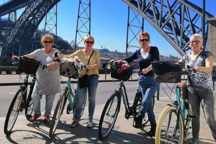 Porto: 1 to 4 Day Electric Bicycle Rental - A Self-Guided Porto Day Plan: Douro River, City Parks, and the Way to Foz