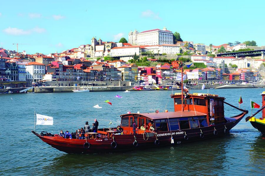 Porto: 50-Minutes Rabelo Boat Cruise on the Douro River - A 50-Minute Rabelo Cruise That Shows Porto the Quick Way