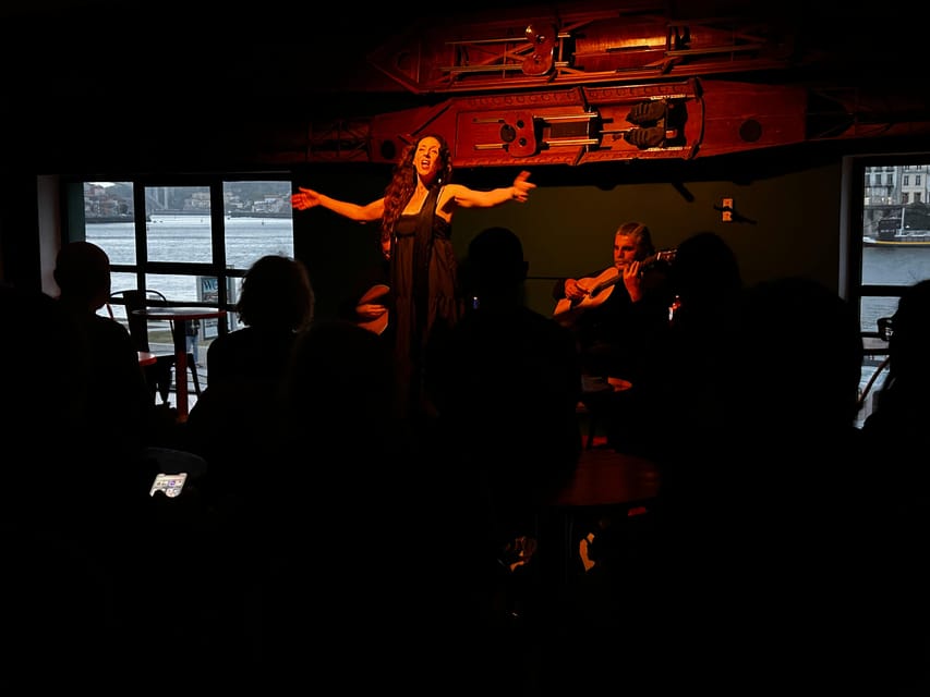 Porto: Authentic Fado Concert With Port Wine & Views - Finding the meeting point by the wine district (Clube Fluvial Portuense)