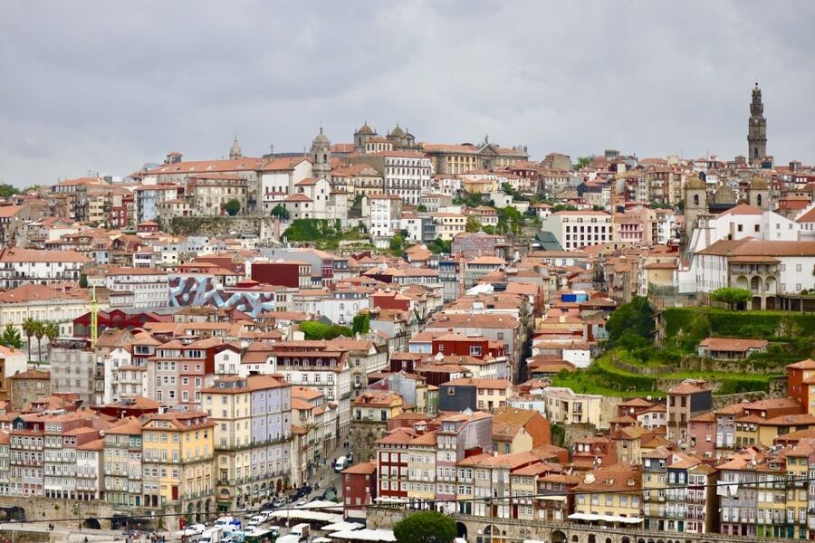 Porto: Authentic Portuguese Food Tour with 5+ Local Tastings - Finding The Route Start At Coliseu Porto Ageas