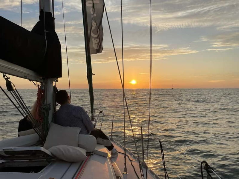 Porto: Best Charming Sailboat Cruise Sunset - Weather, timing, and who this 2-hour cruise is for