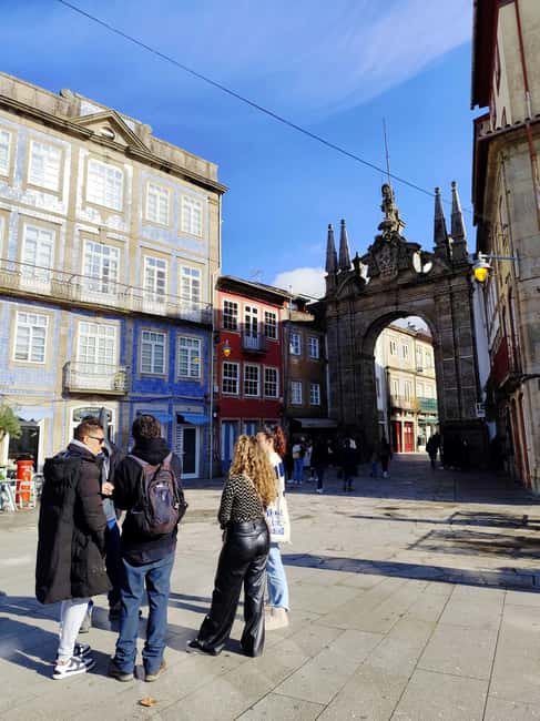 Porto:Braga & Guimarães Small-Group Full Day Tour with lunch - Bom Jesus do Monte: UNESCO sanctuary, guided staircase, and big views