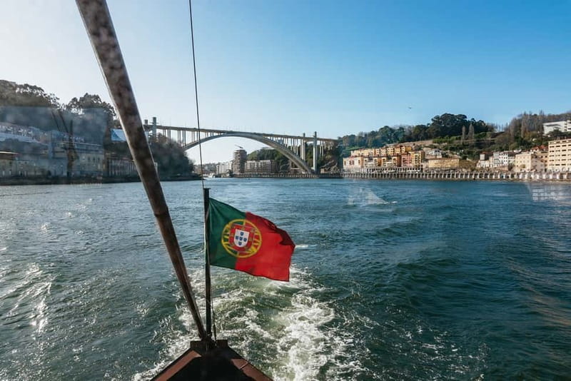 Porto: Bridges Cruise & Sunset & Port Wine Cellar Option - Practical tips: seats, jackets, and finding the dock