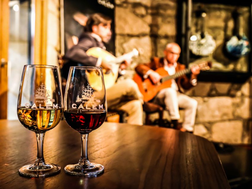 Porto: Cálem Cellar Tour, Fado Show & Wine Tasting - Price and value for a night in Porto