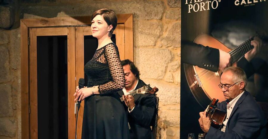 Porto: Cálem Cellar Tour, Fado Show & Wine Tasting - When to go, and how to plan your evening around it