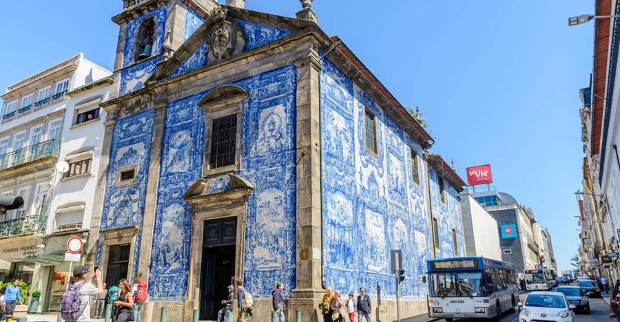 Porto Card Walker (1, 2, 3 or 4 Days) - Pick up your Porto Card near the airport and Sé