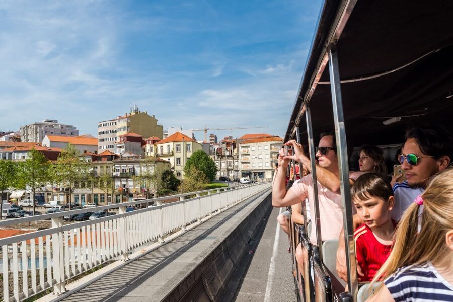 Porto: City Train Tour, River Cruise & Wine Cellar - Key things I’d note before you book