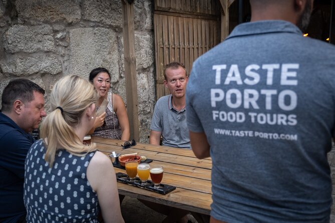 Porto Craft Beer Tour: 7 Beers + 3 Food Pairings in a Small Group - Stop 2: Mercado do Bolhão, craft beer in a real Porto market
