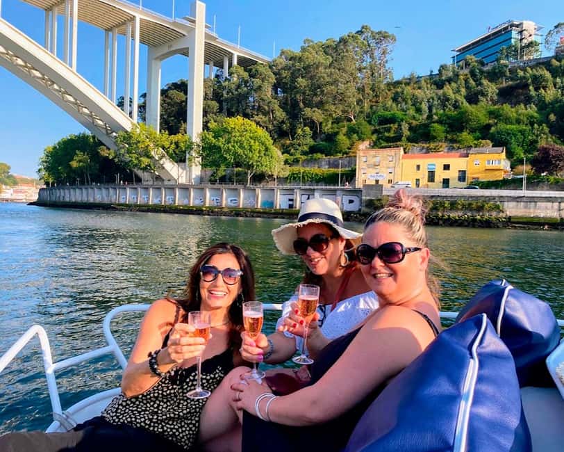 Porto: Douro Cruise, 6 Bridges & 4 Port Wines (Max 7) - The Port wine tasting: 4 wines, small bites, easy talk