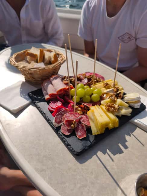 Porto: Douro River Cruise & Boat Tour with Port Wine Tasting - Starting at Restaurante Marina do Freixo, then straight to Porto’s river layer