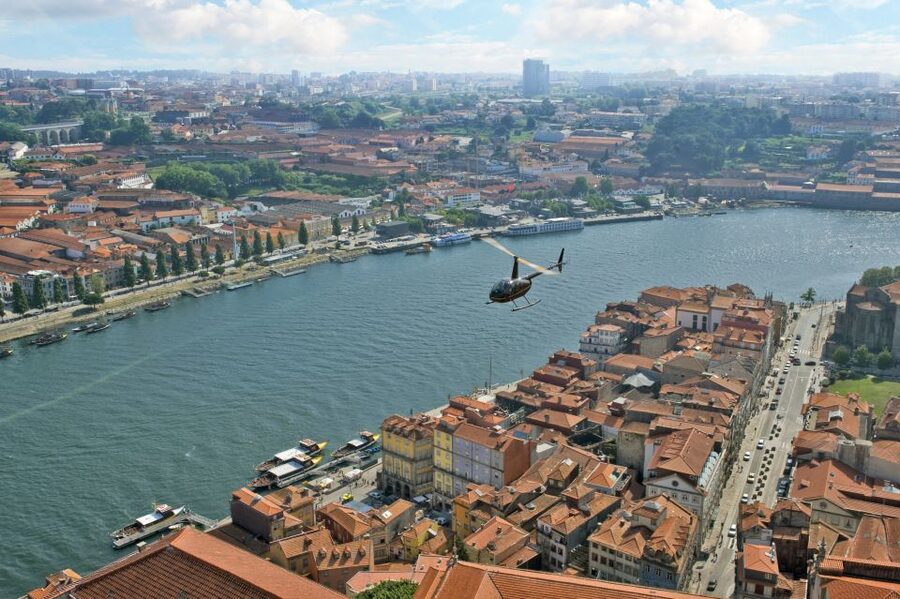 Porto: Douro River Helicopter Tour - Who should book this helicopter tour in Porto