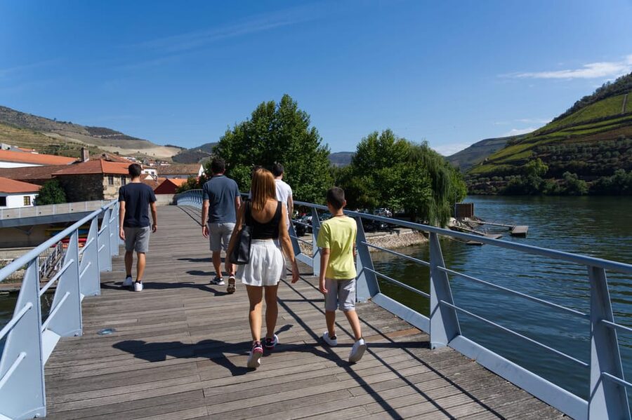 Porto: Douro Valley & Amarante Wine, Food & River Tour - Amarante Walk, São Gonçalo Church, and the Pastry Moment