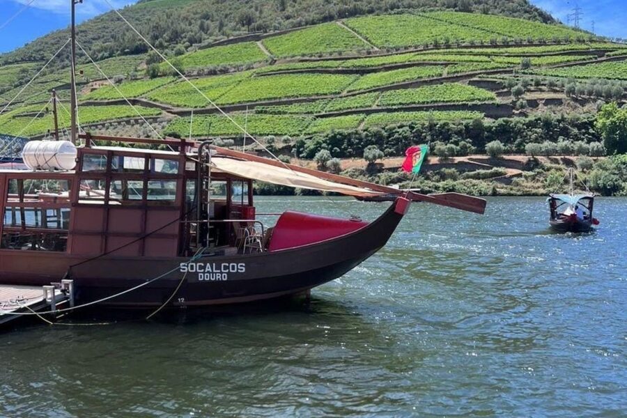 Porto: Douro Valley Tour w/ 3 Tastings, Lunch, & Opt. Cruise - Starting in Porto and the Van Ride Into the Douro