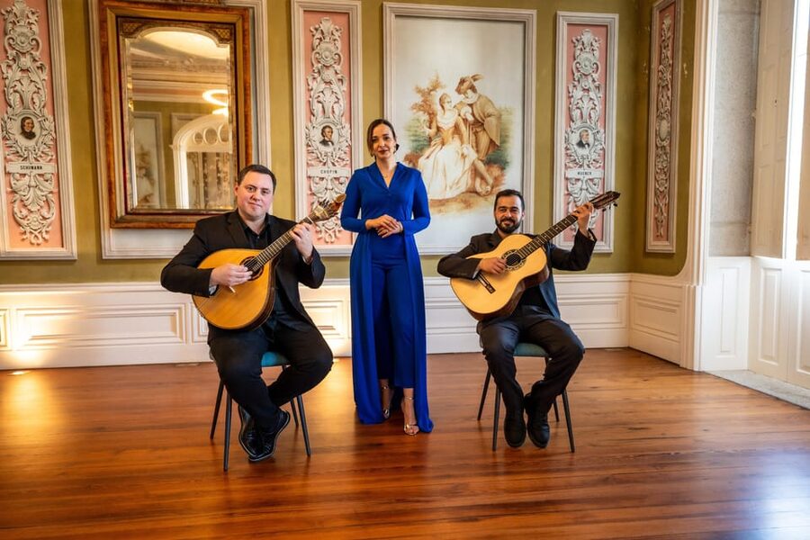 Porto: Fado Concert in Porto's Most Beautiful House - Inside the show: how the hour is paced and what happens