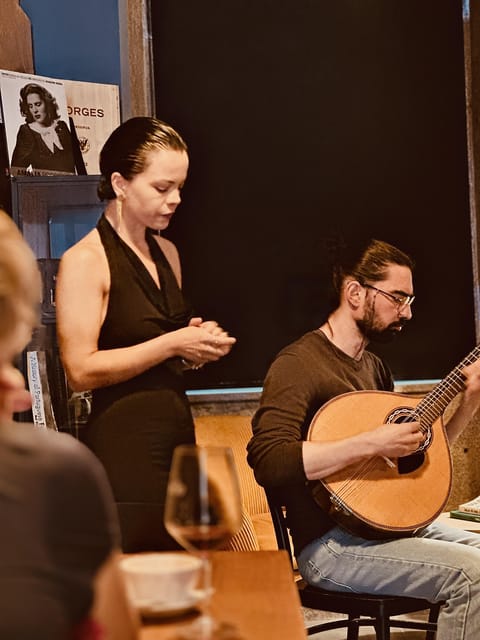 Porto: Fado Live Music, Wine & Cultural Introduction - Where to meet and how to plan it with a Porto walk